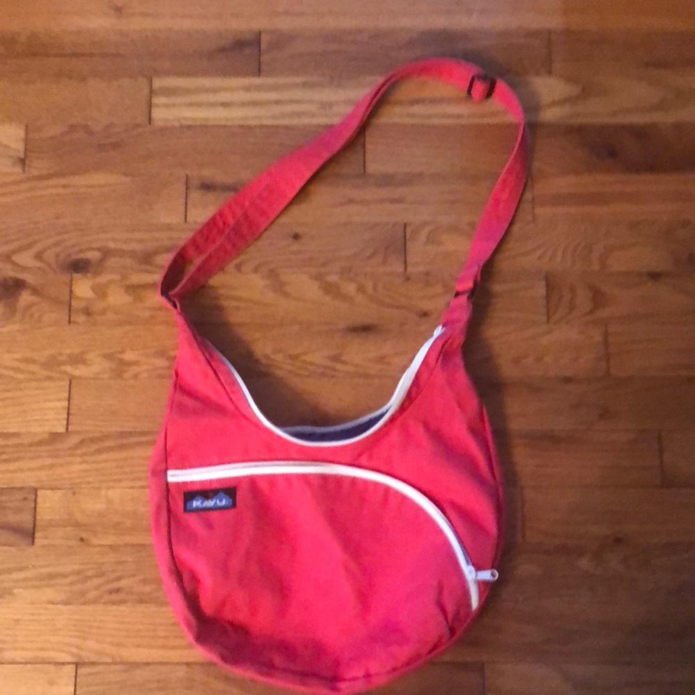 Kavu purse